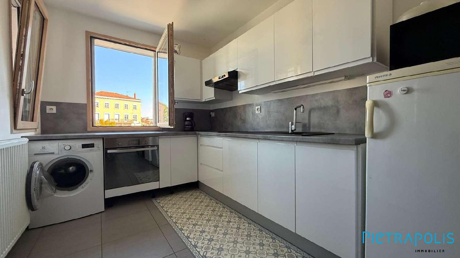  à vendre appartement Sathonay-Camp Rhône 3
