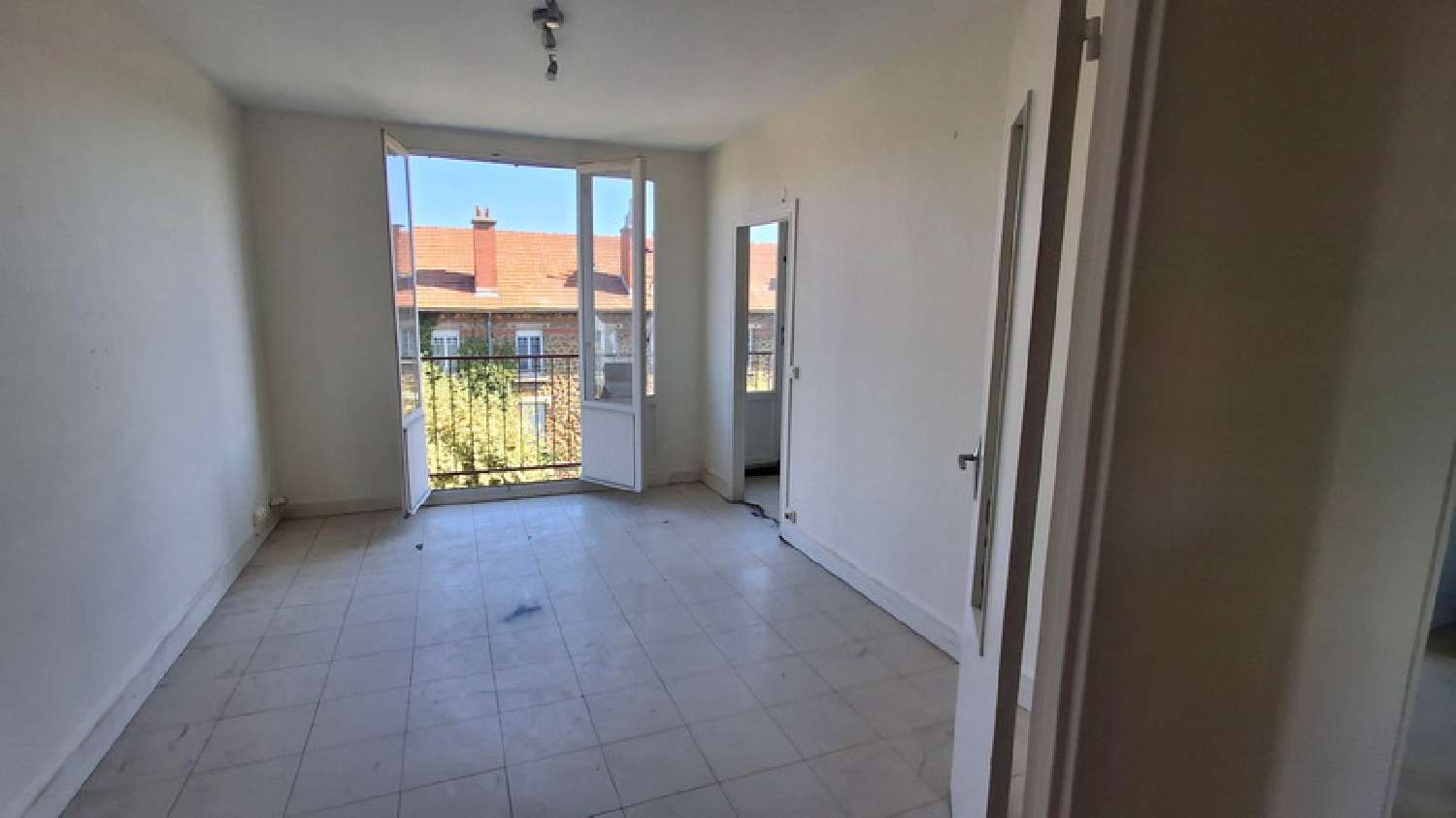 for sale apartment Vitry-sur-Seine Val-de-Marne 2