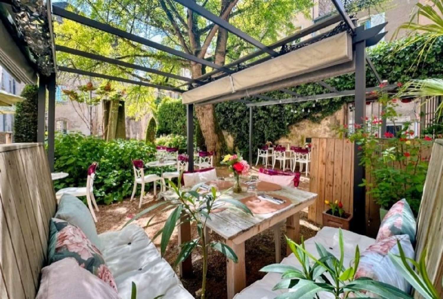 te koop bar-café Varennes-lès-Mâcon Saône-et-Loire 2