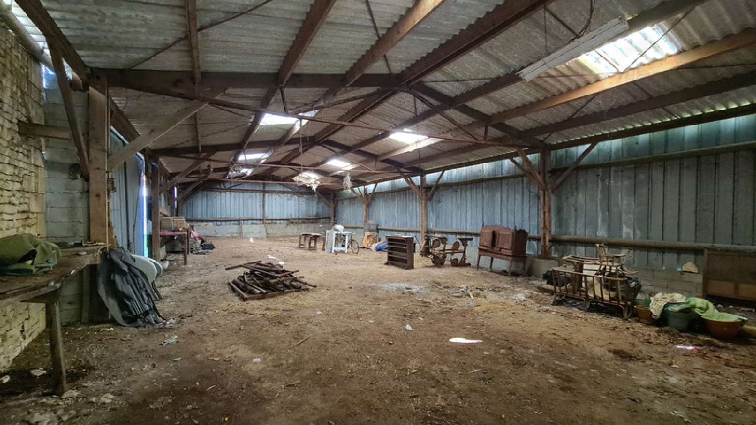  for sale barn Échiré Deux-Sèvres 6
