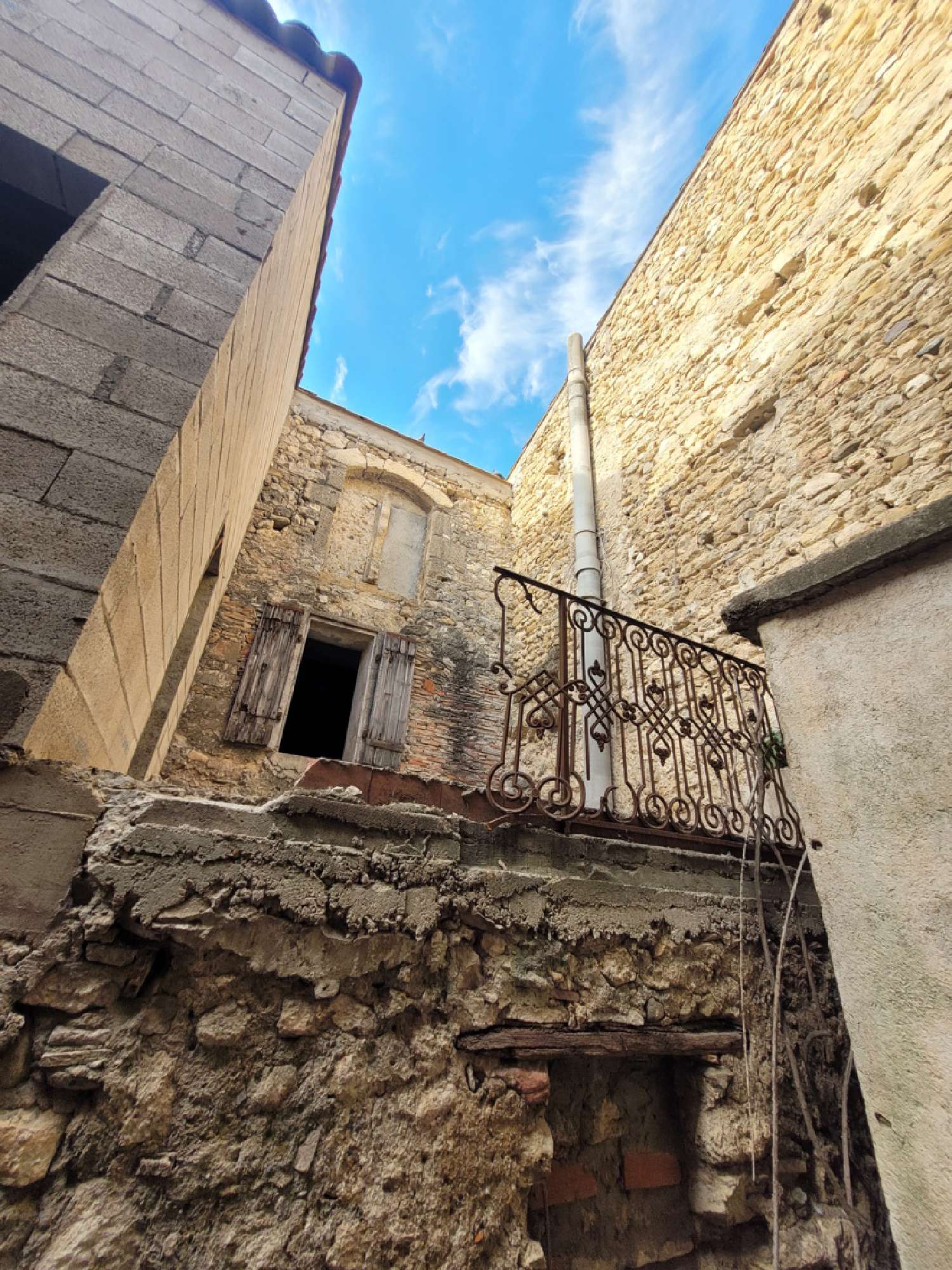 for sale barn Puimisson Hérault 4