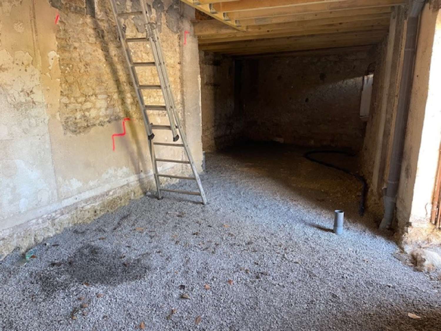  for sale barn Ruelle-sur-Touvre Charente 5
