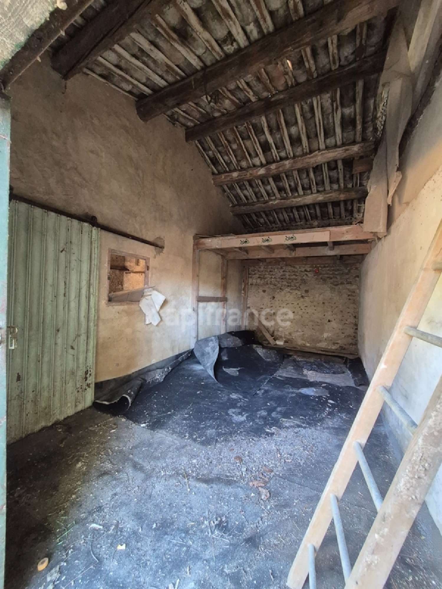 for sale barn Saint-Geniès-de-Comolas Gard 6