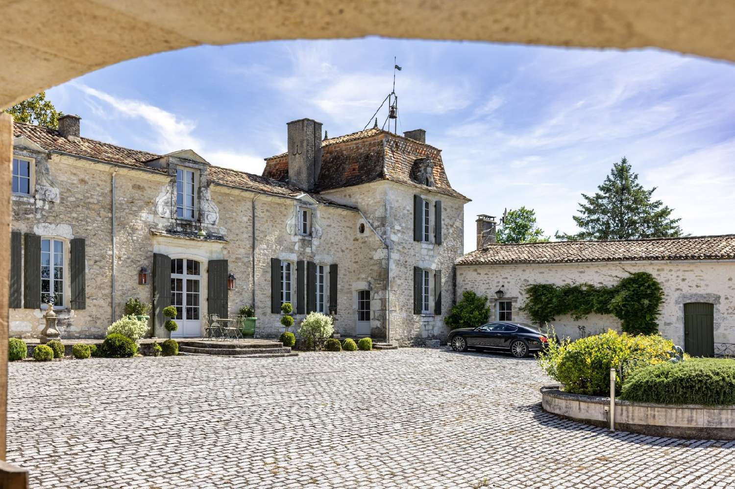  for sale castle Bergerac Dordogne 2