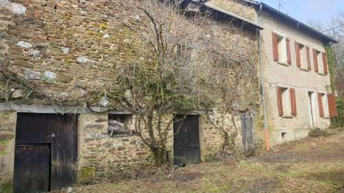 Châteauneuf-la-Forêt Haute-Vienne castle foto 7153251