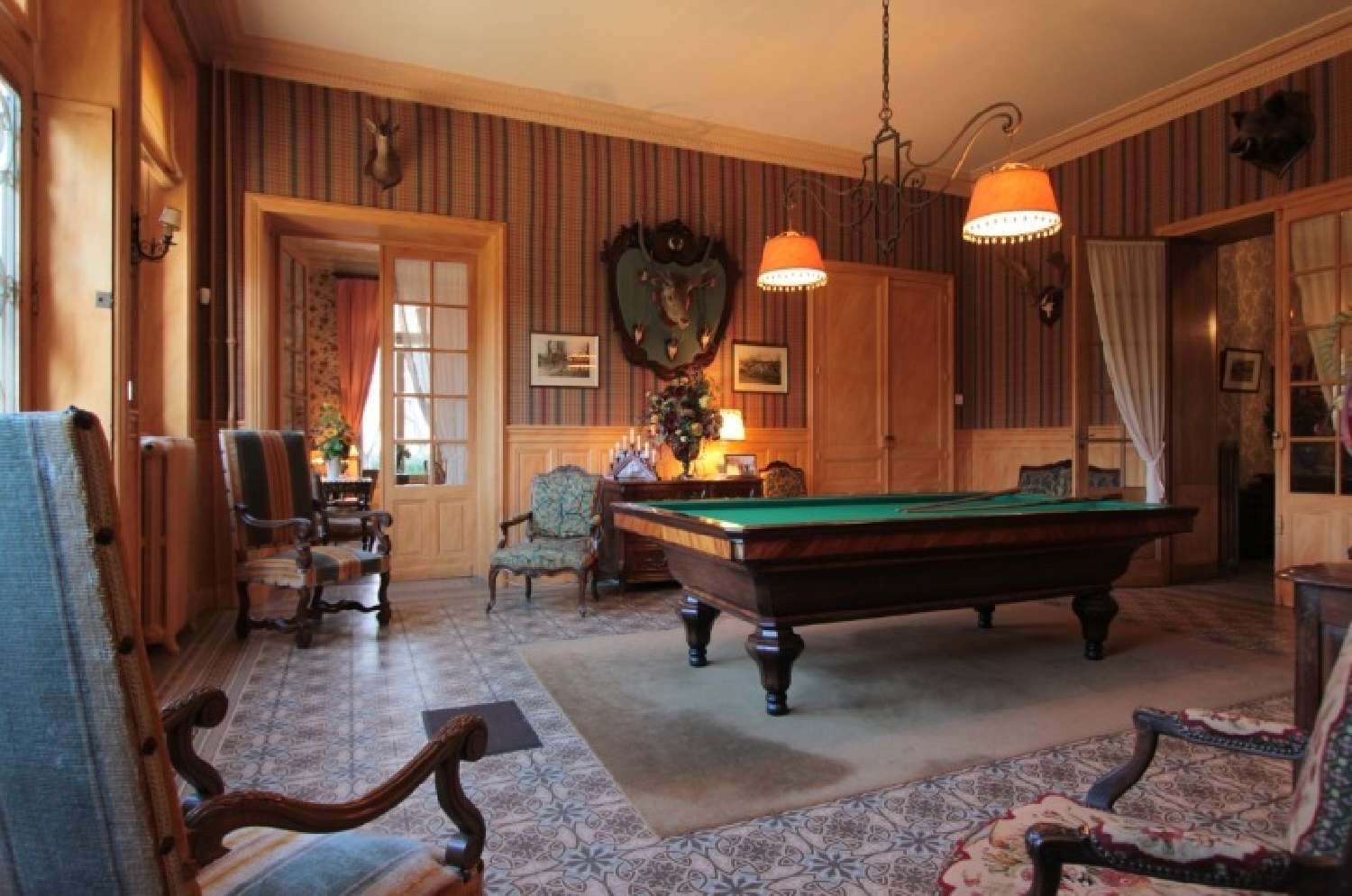  for sale castle Châtellerault Vienne 2