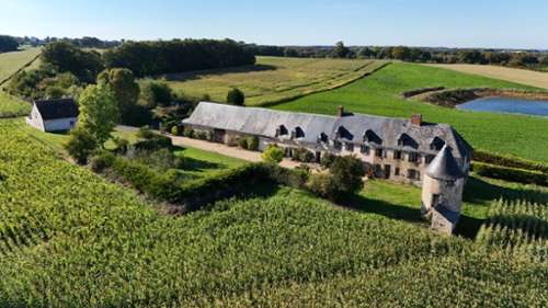 La Celle-Dunoise Creuse château foto 7163167