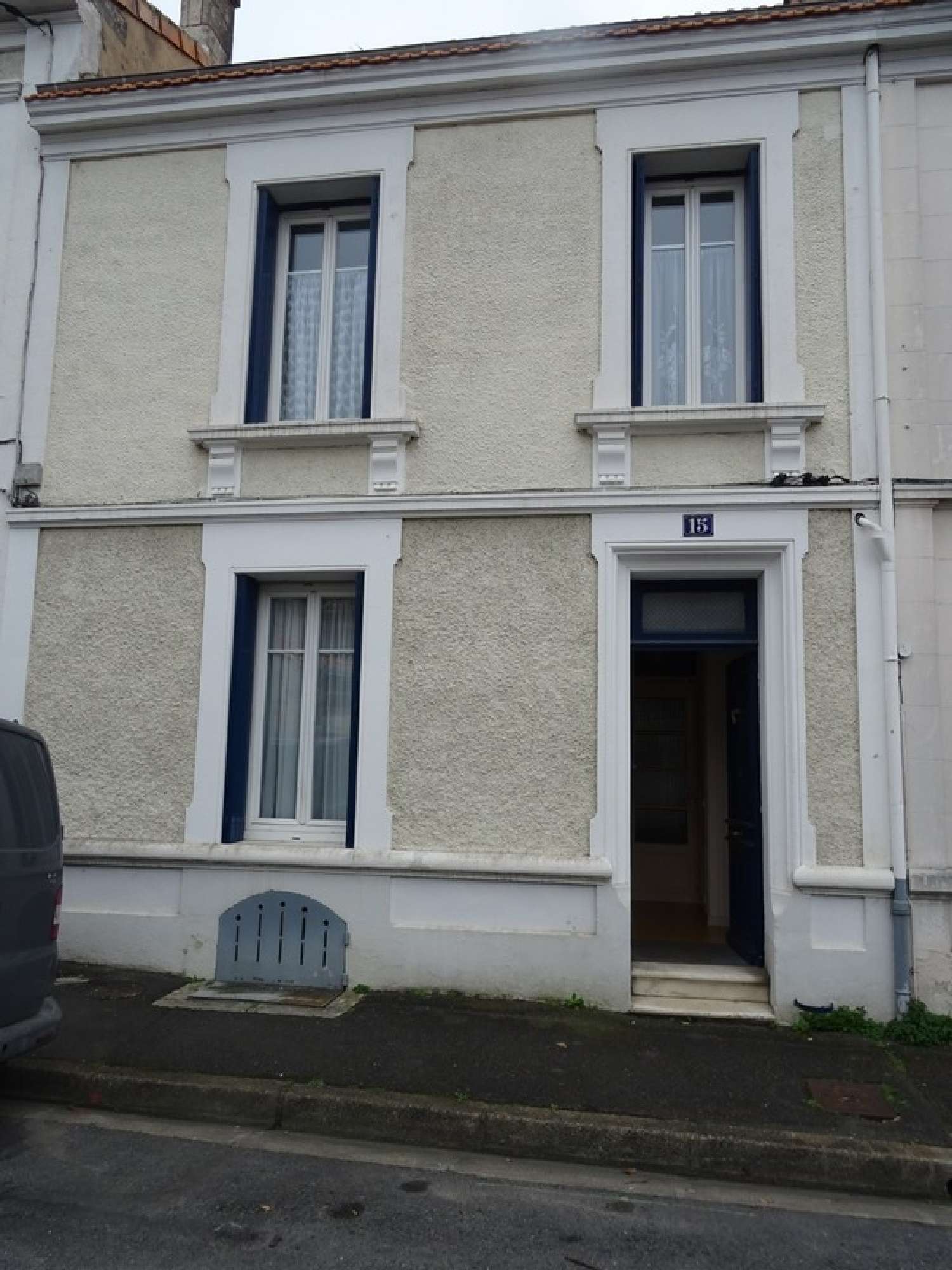  for sale city house Angoulême Charente 1