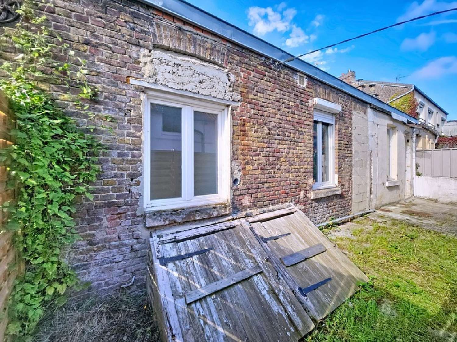  te koop stadshuis Laon Aisne 2