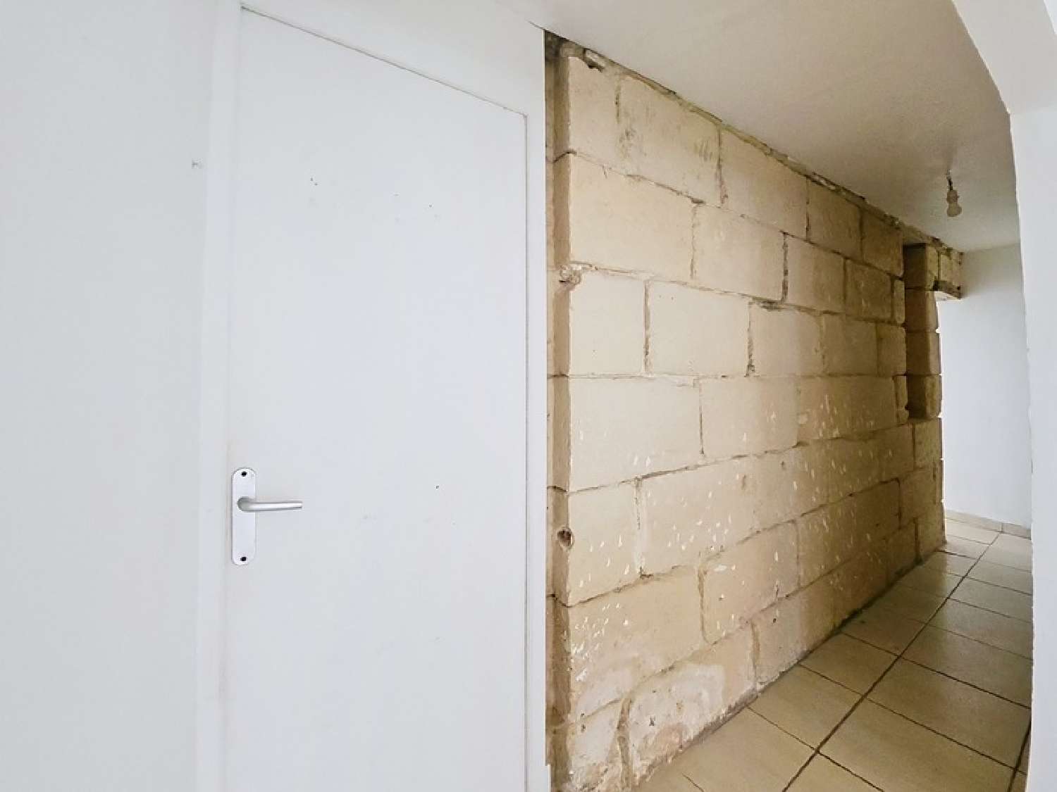  te koop stadshuis Laon Aisne 8