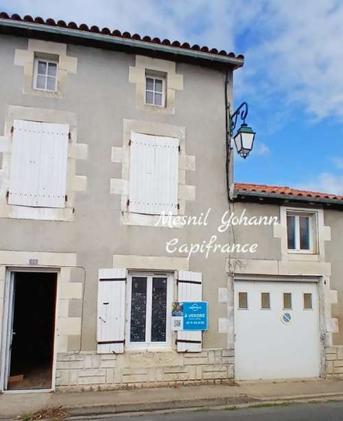 Lezay Deux-Sèvres city house foto 7158772