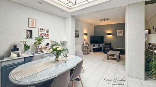 Quesnoy-sur-Deûle Nord stadshuis foto 7148846