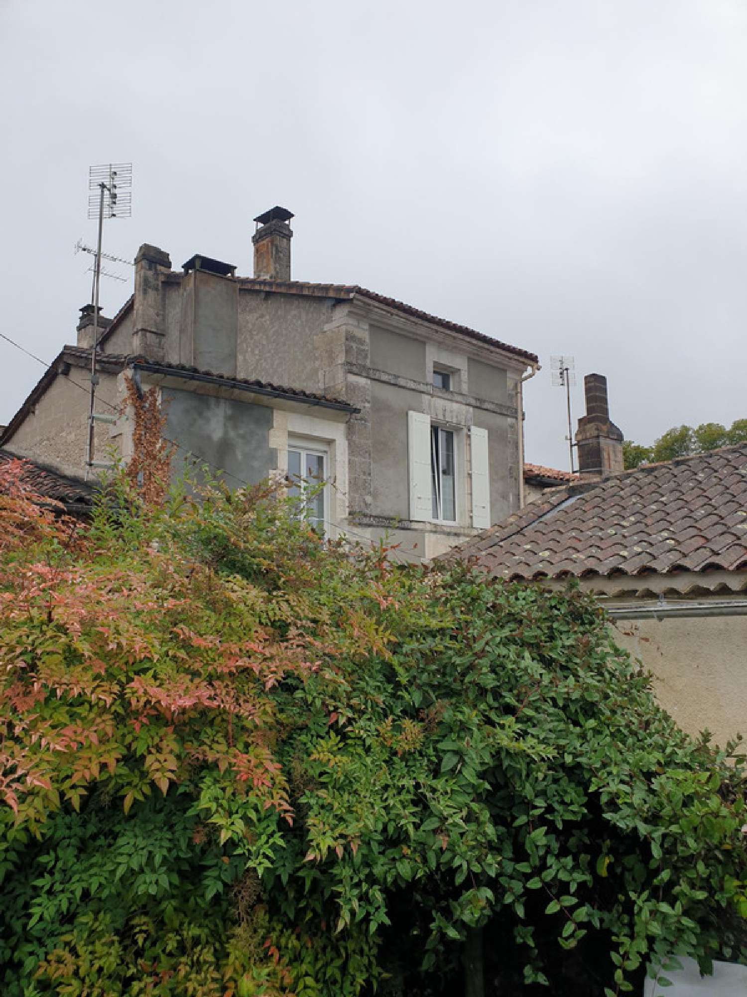  te koop stadshuis Rioux-Martin Charente 3