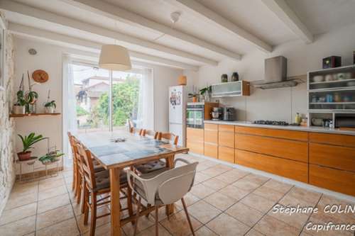 Tullins Isère Stadthaus Bild 7163089