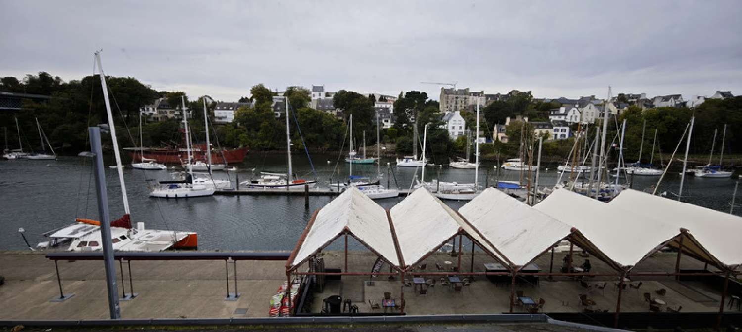  te koop bedrijfsruimte/ kantoor Douarnenez Finistère 2