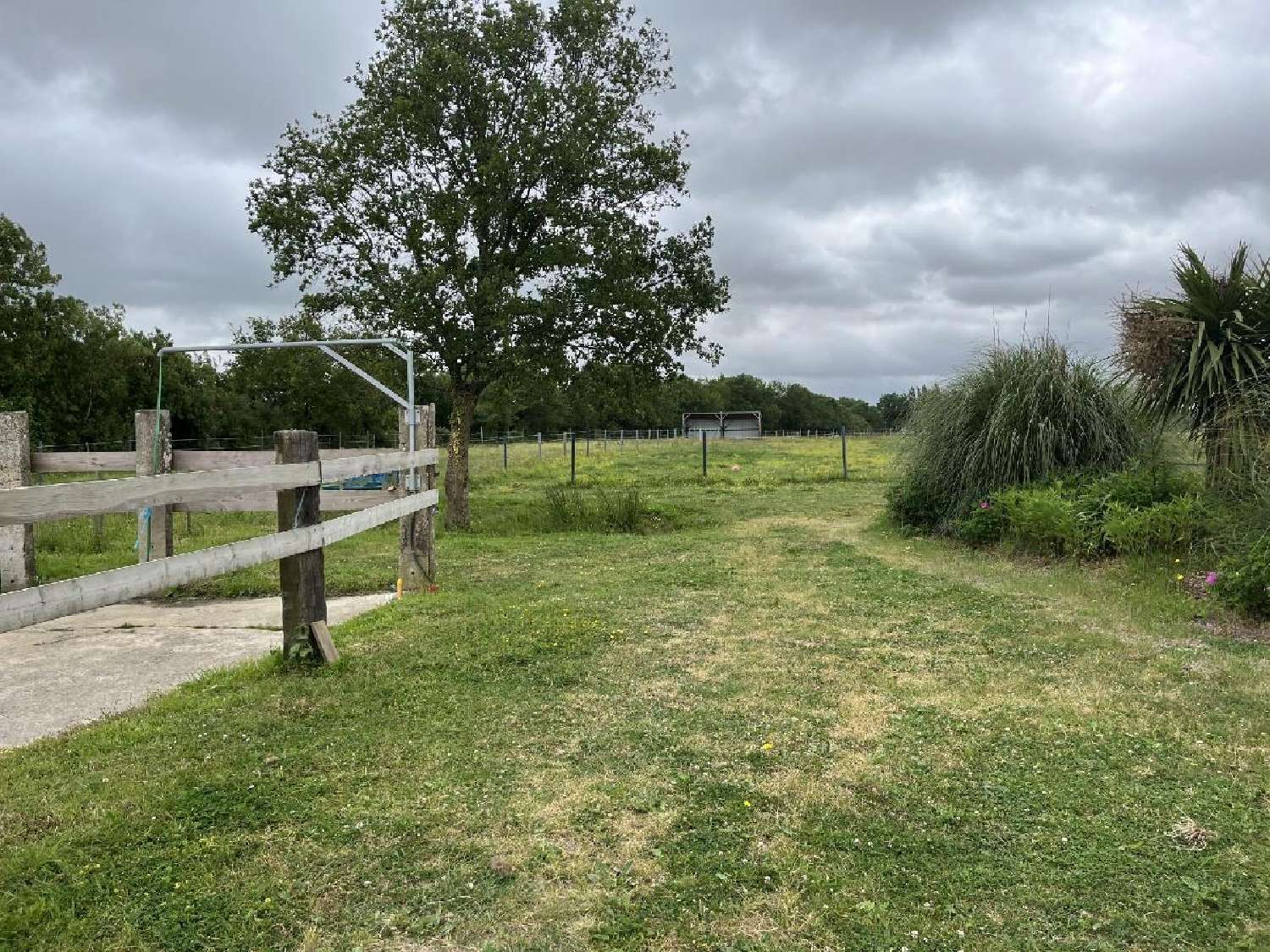  for sale commercial La Chapelle-Launay Loire-Atlantique 2