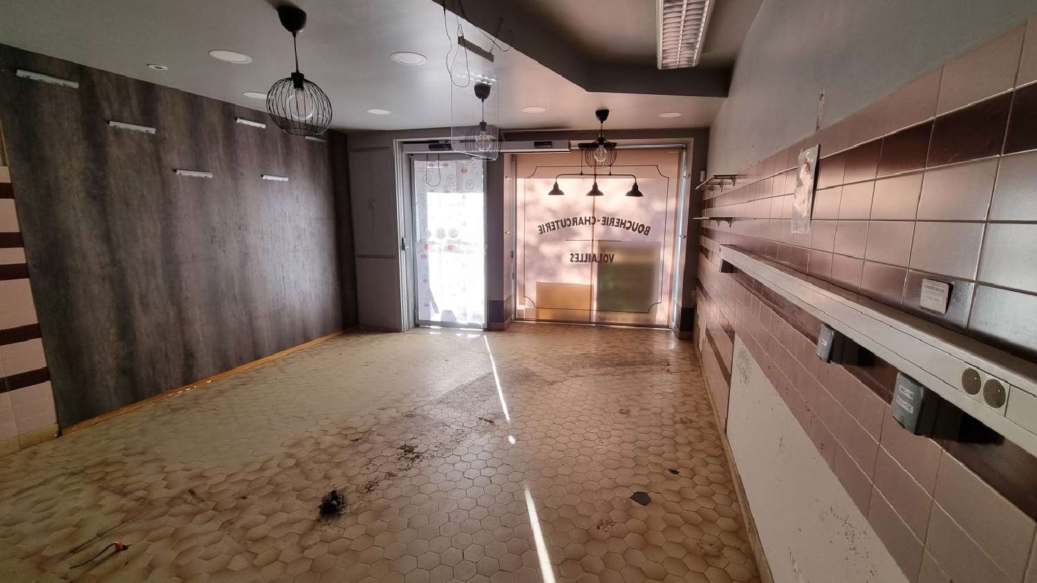  à vendre commerce Lux Saône-et-Loire 2