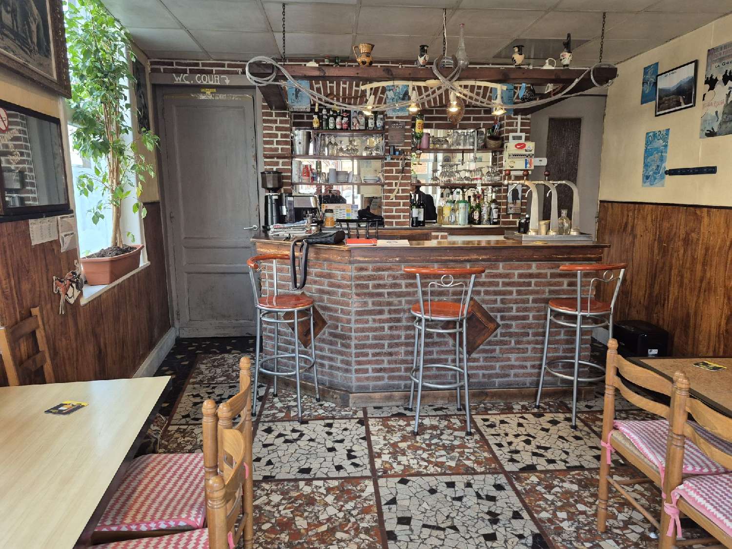  te koop bedrijfsruimte/ kantoor Roubaix Nord 4