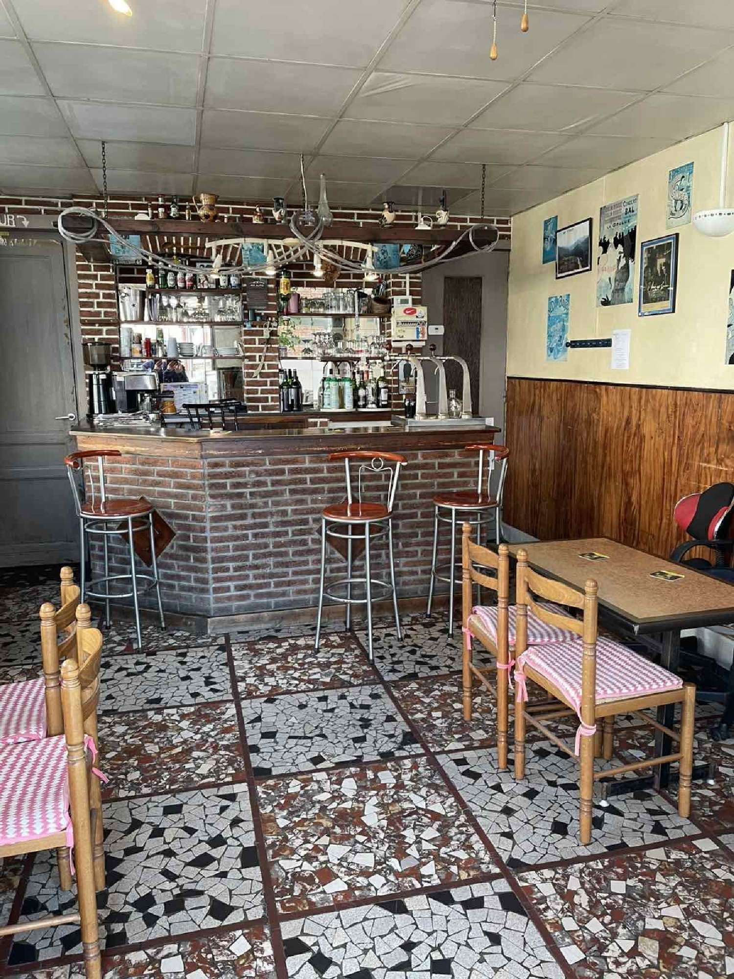  te koop bedrijfsruimte/ kantoor Roubaix Nord 5