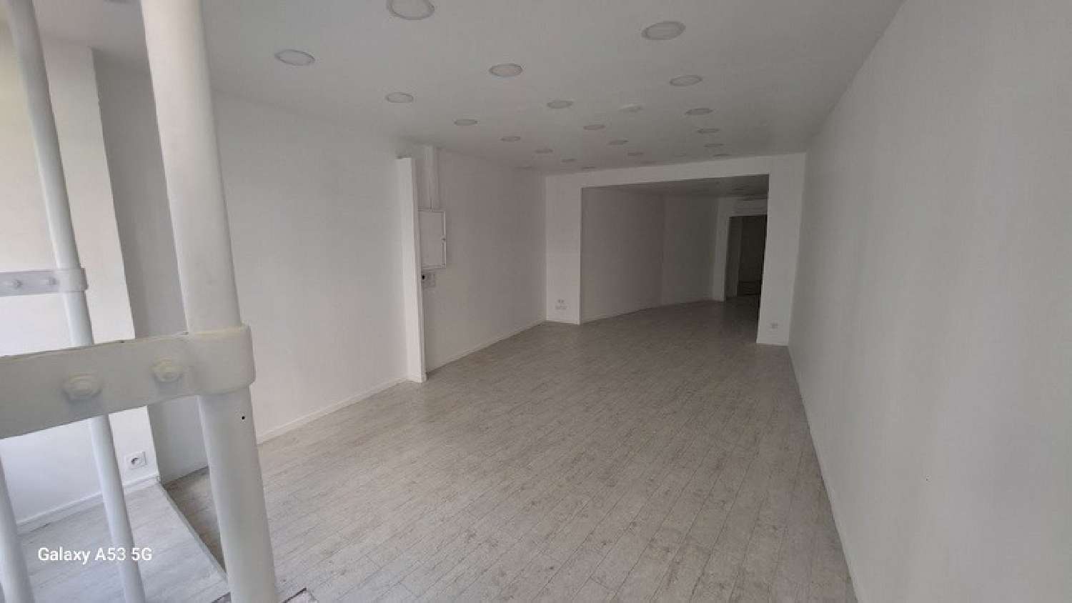  for sale commercial Tarbes Hautes-Pyrénées 3