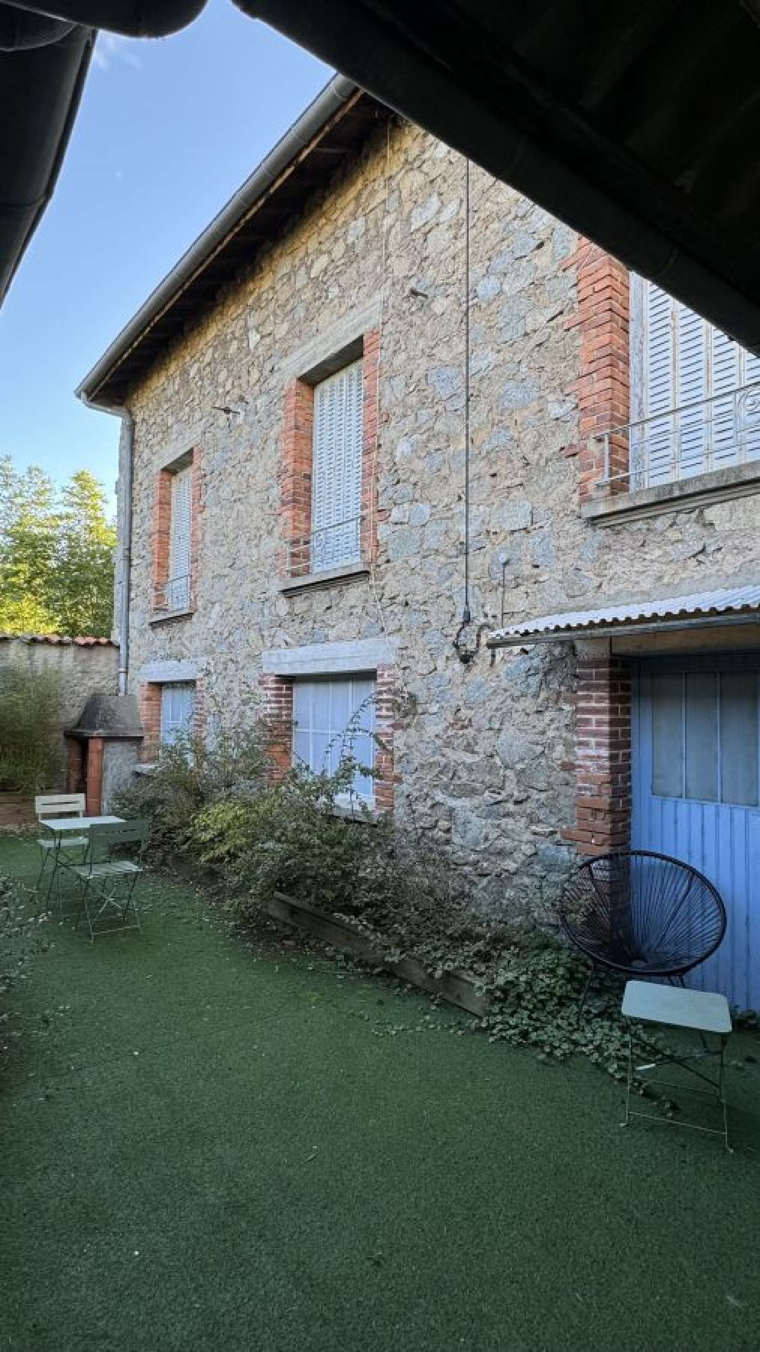  te koop bedrijfsruimte/ kantoor Thiers Puy-de-Dôme 3