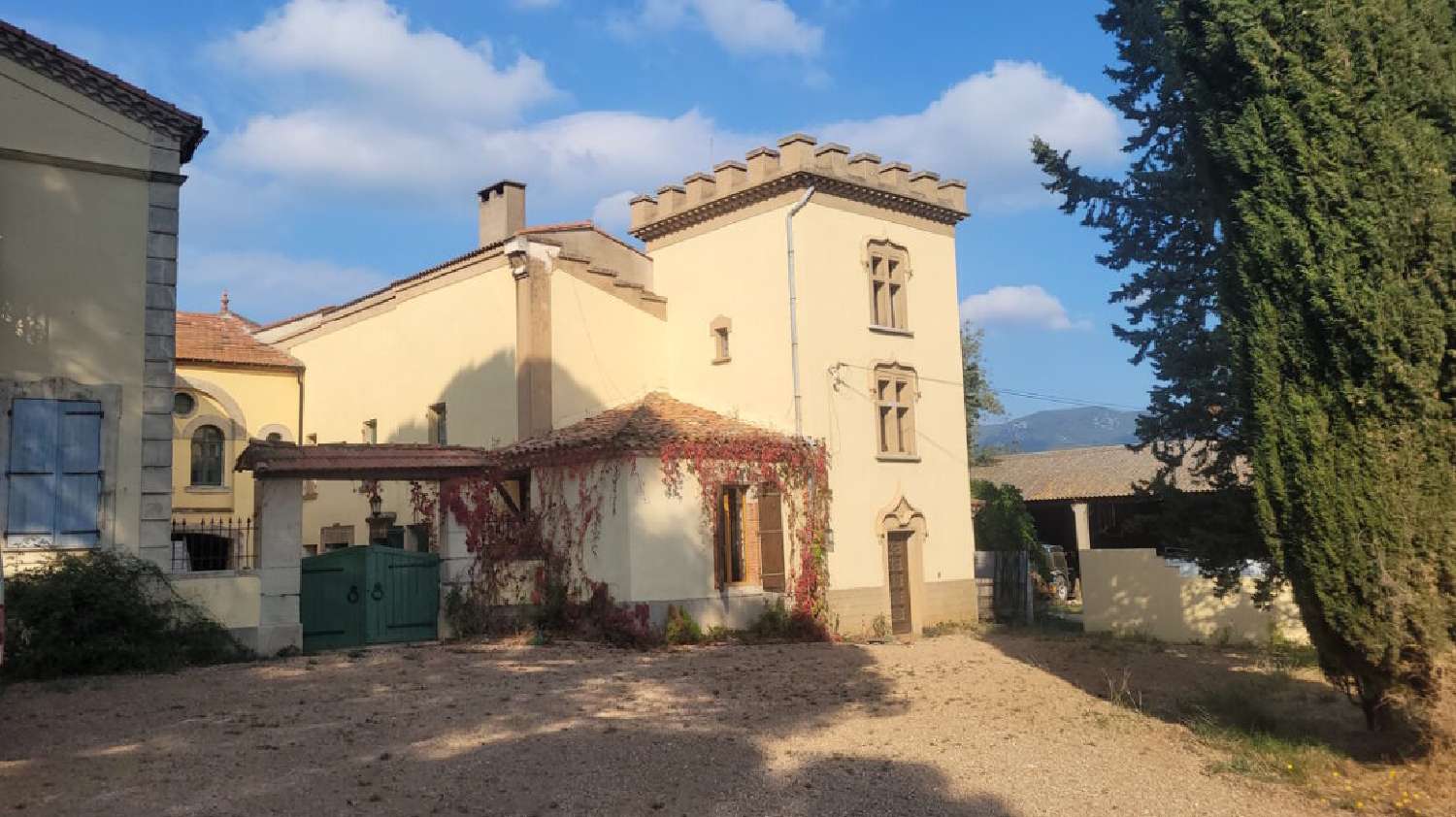 for sale detached house Laurens Hérault 1