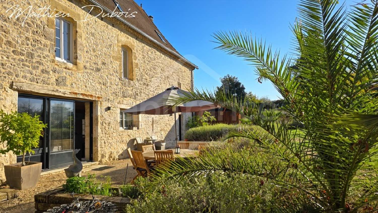 te koop landgoed Issigeac Dordogne 1