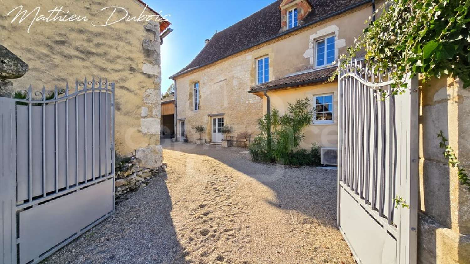 te koop landgoed Issigeac Dordogne 3