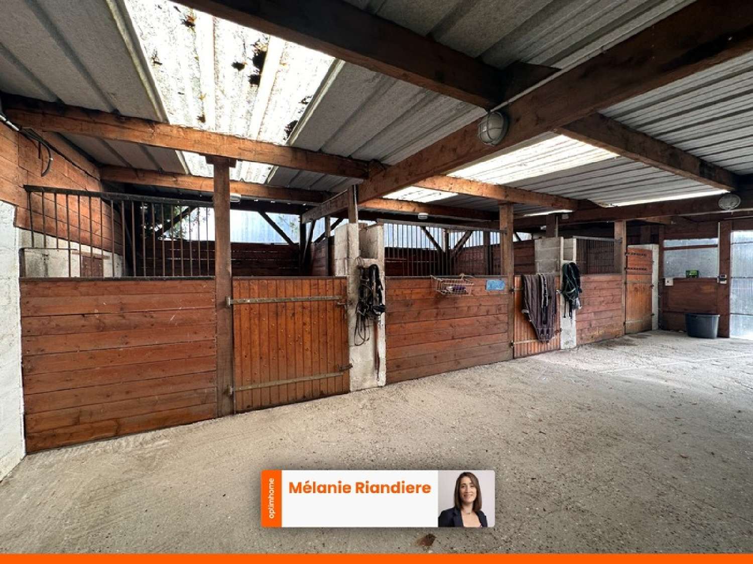  à vendre propriété La Fontaine-Saint-Martin Sarthe 1