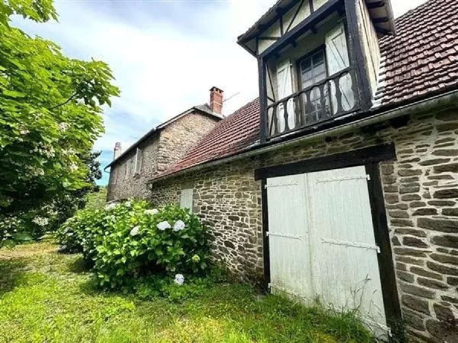  te koop landgoed Le Pescher Corrèze 3