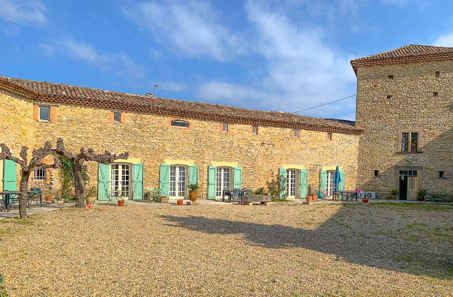  for sale farm Bagard Gard 2