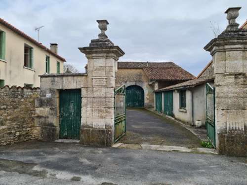 Champniers Charente farm foto 7166849
