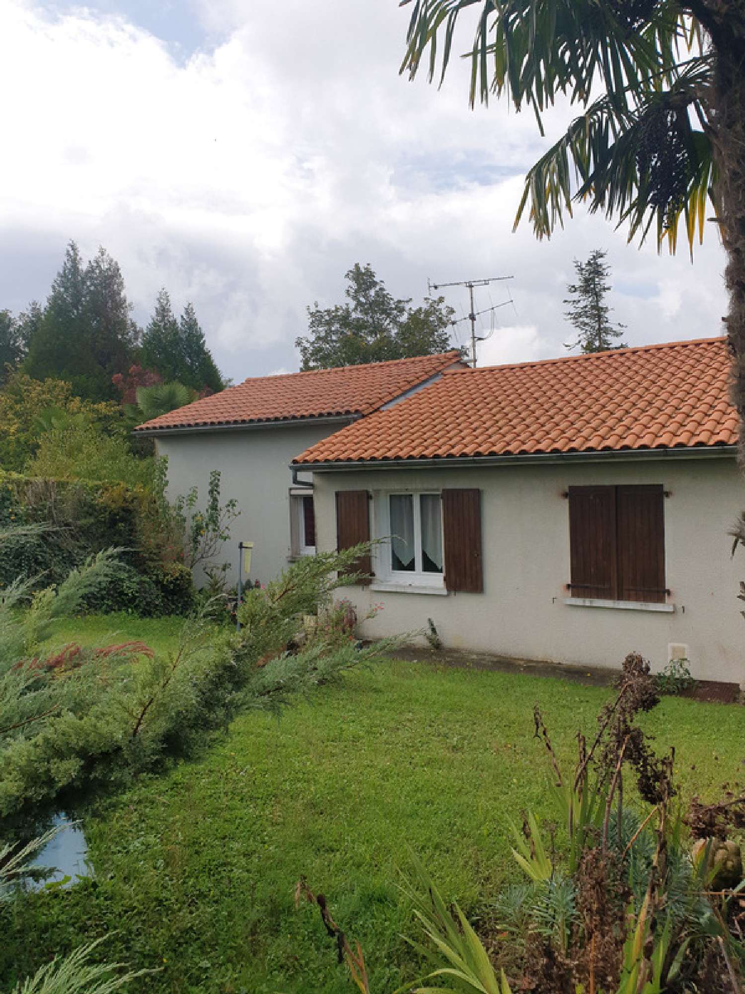  te koop boerderij Châtignac Charente 3