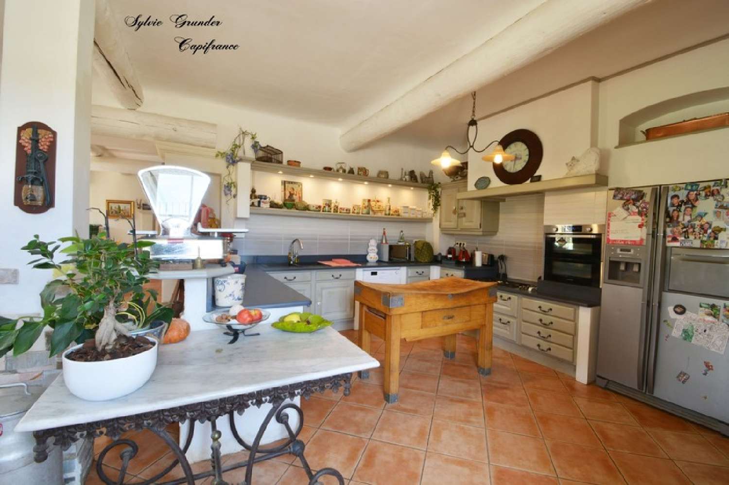  en venta casa rústica Cornillon-Confoux Bocas del Ródano 6
