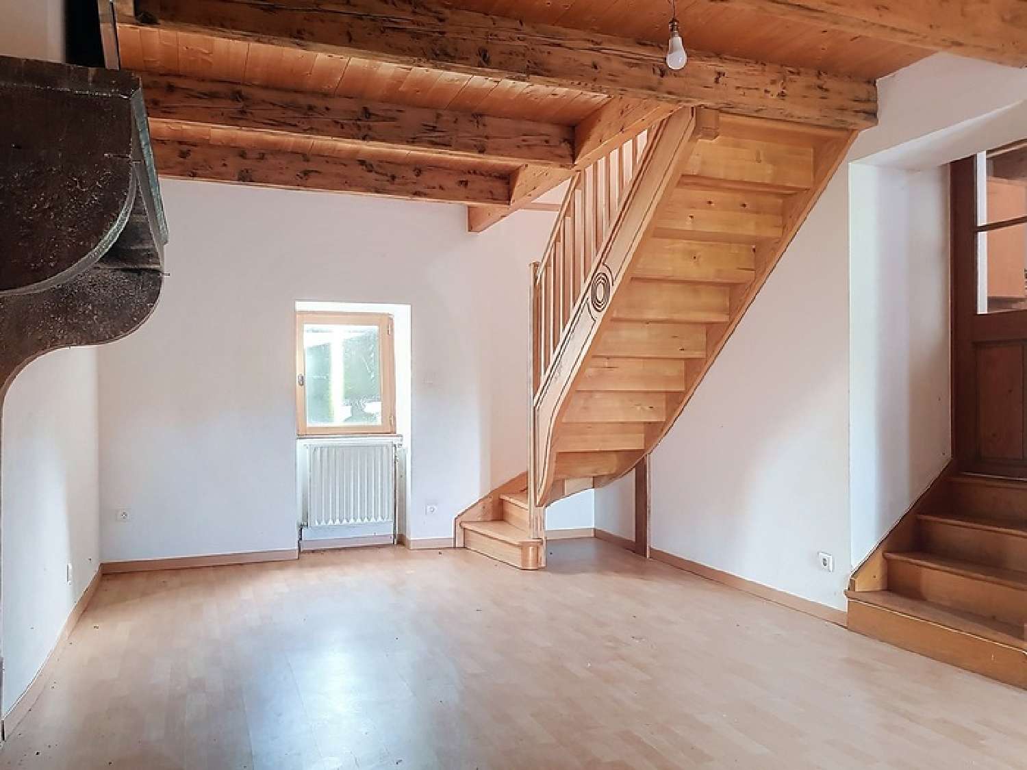  en venta casa rústica La Vineuse Saône-et-Loire 4