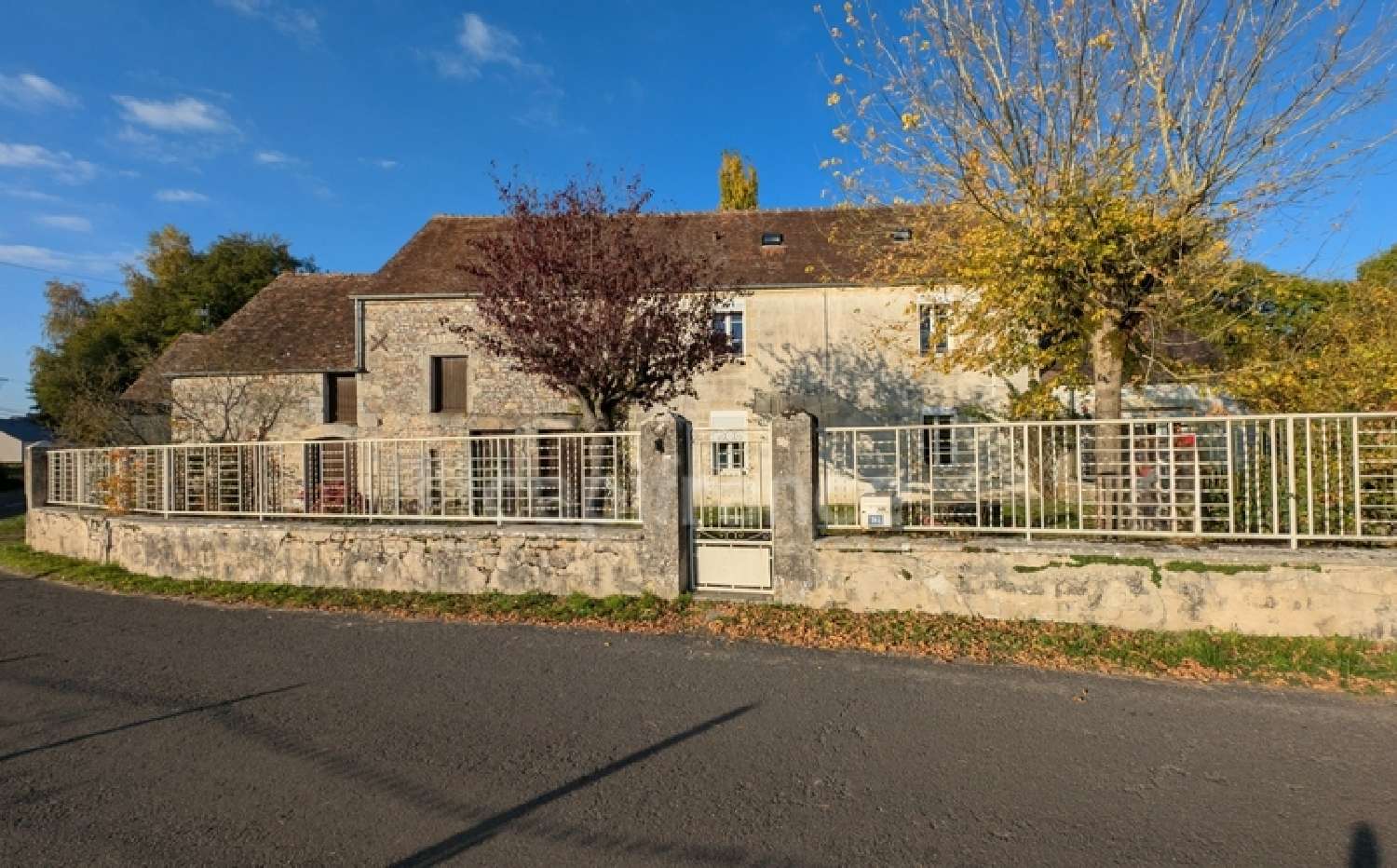  for sale farm Montmerrei Orne 1