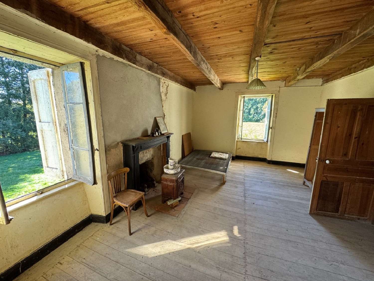 for sale farm Montsalvy Cantal 8
