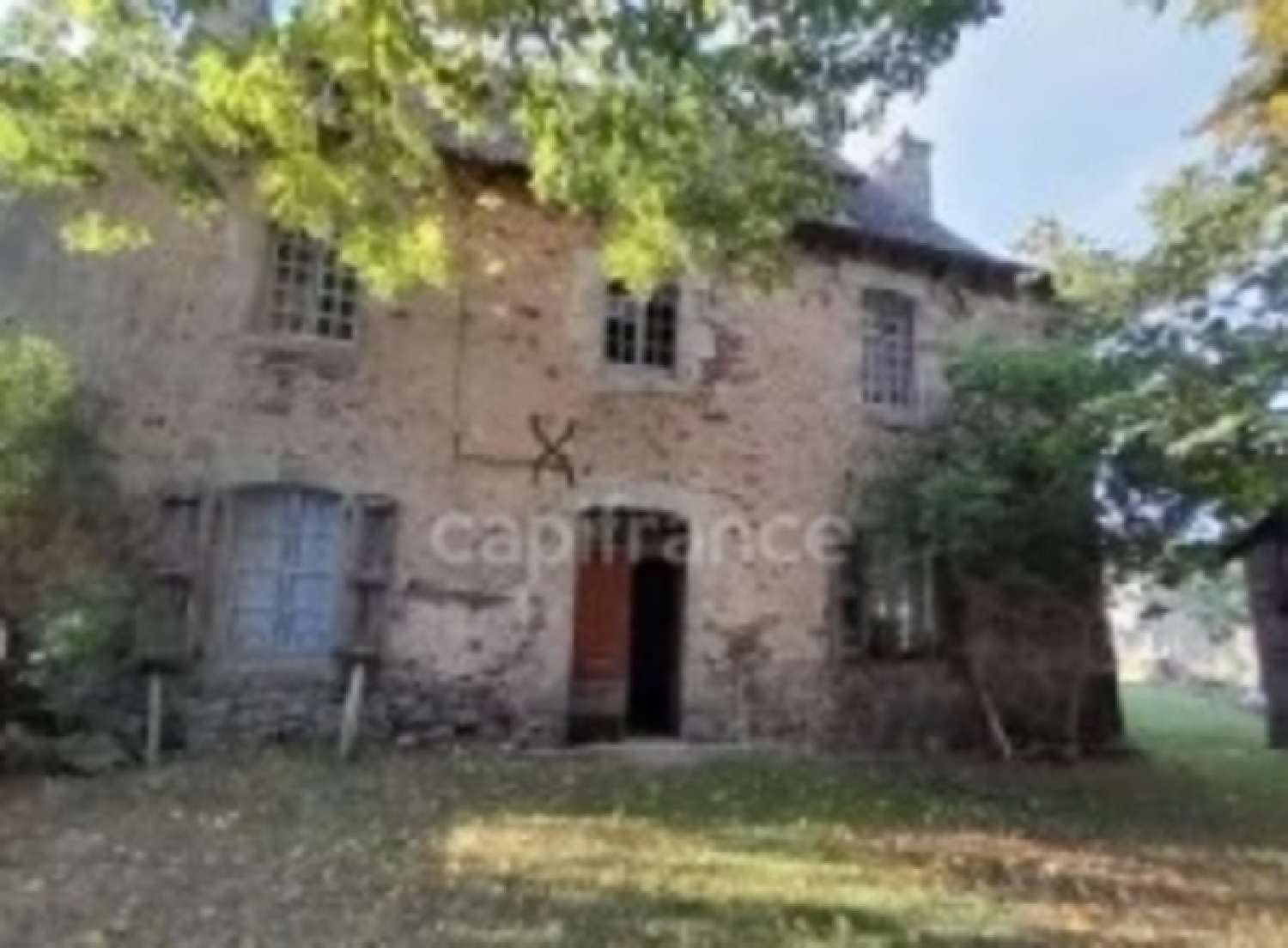  for sale farm Mourjou Cantal 3
