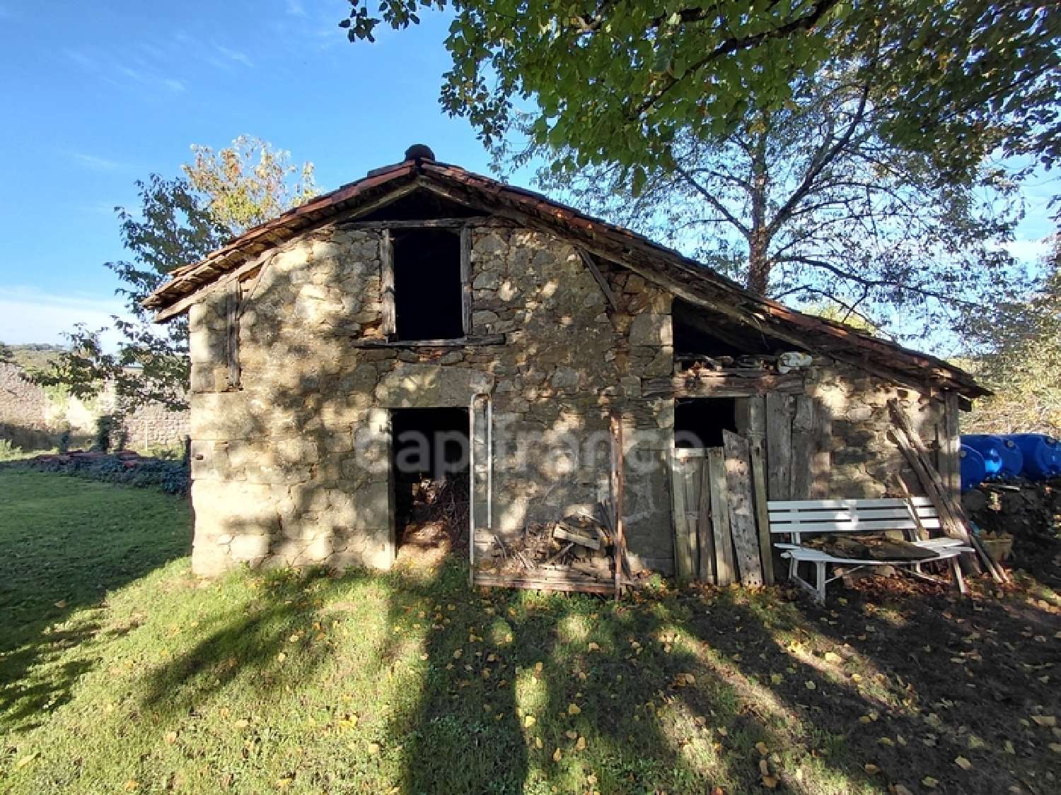  for sale farm Mourjou Cantal 4