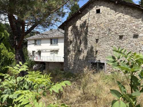 Saint-Mamet-la-Salvetat Cantal farm foto 7148451