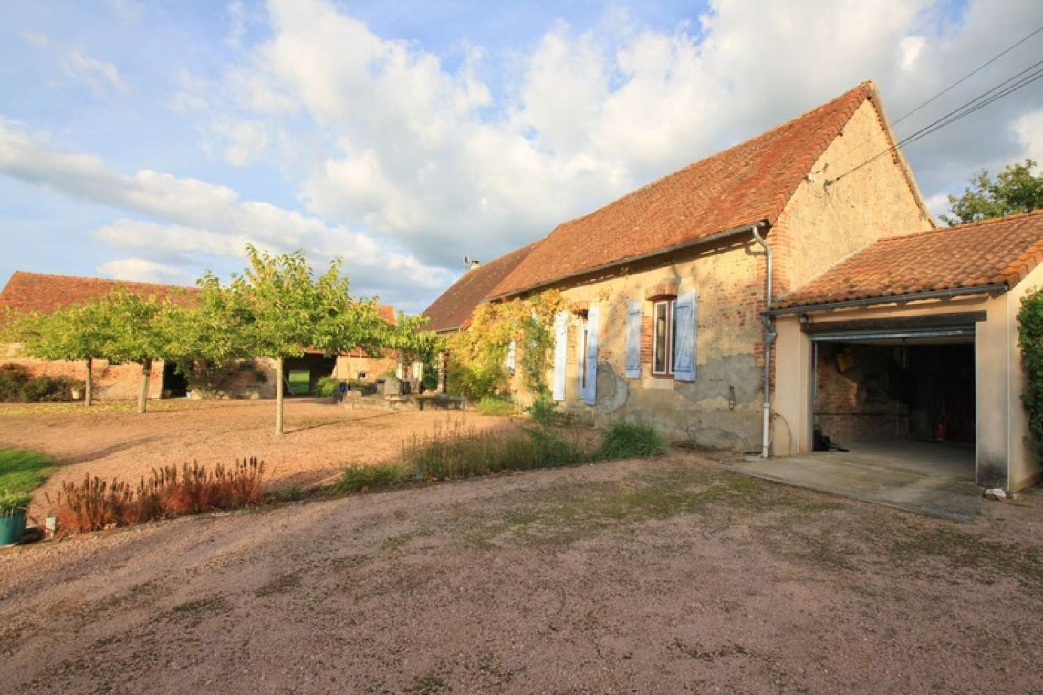  for sale farm Thiel-sur-Acolin Allier 5
