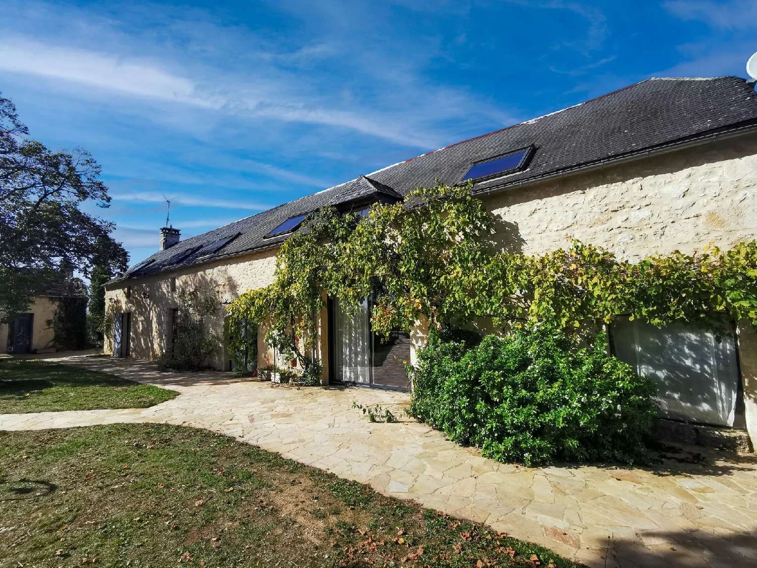  te koop hotel-restaurant Le Vibal Aveyron 3