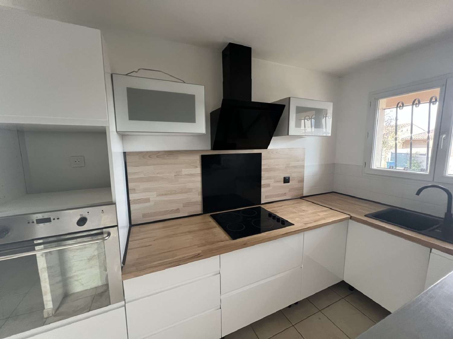  for sale house Aimargues Gard 2
