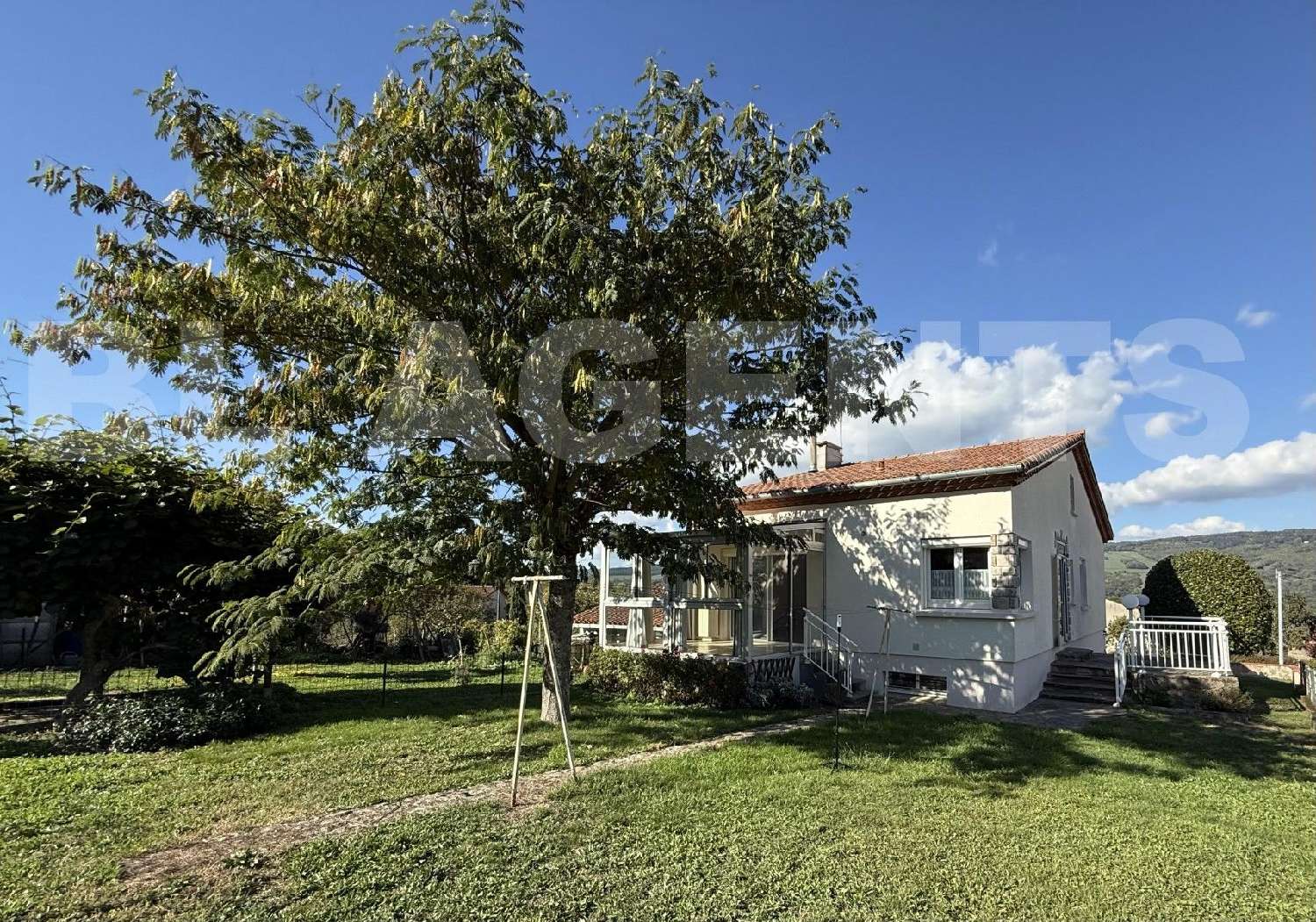  for sale house Albine Tarn 1