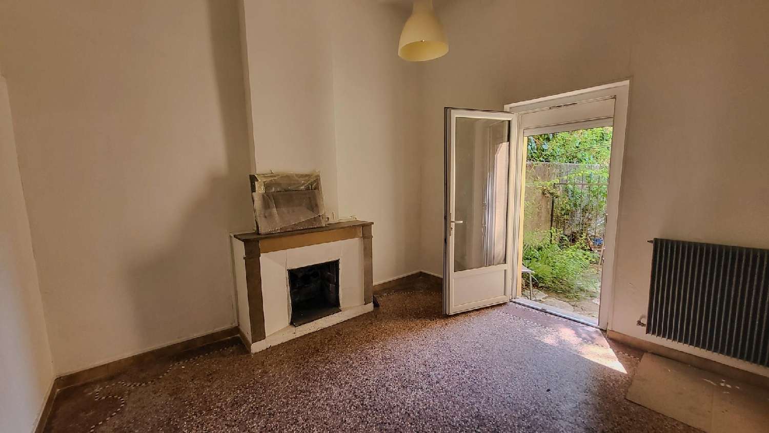  te koop huis Alès Gard 1