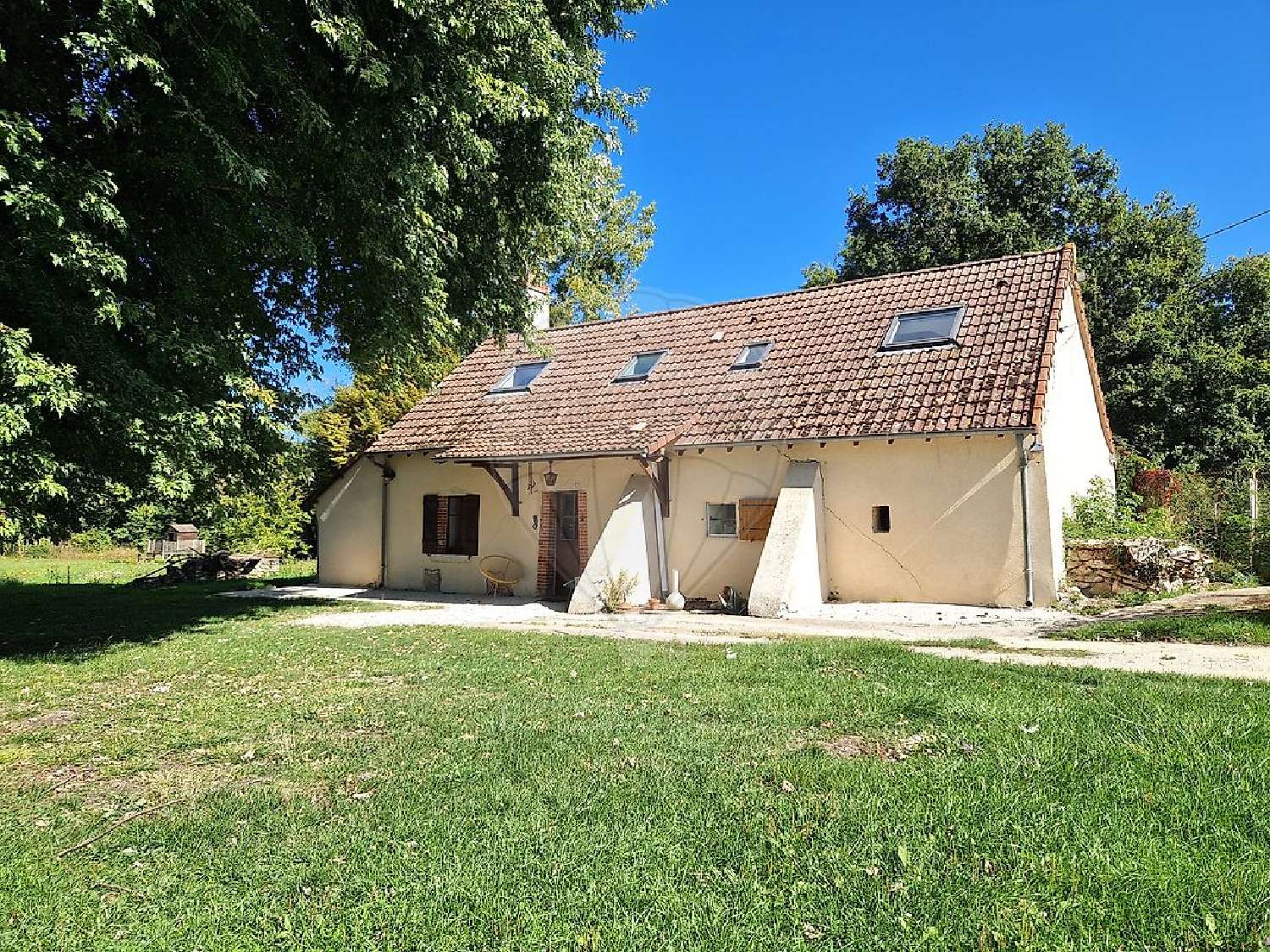  te koop huis Allouis Cher 3