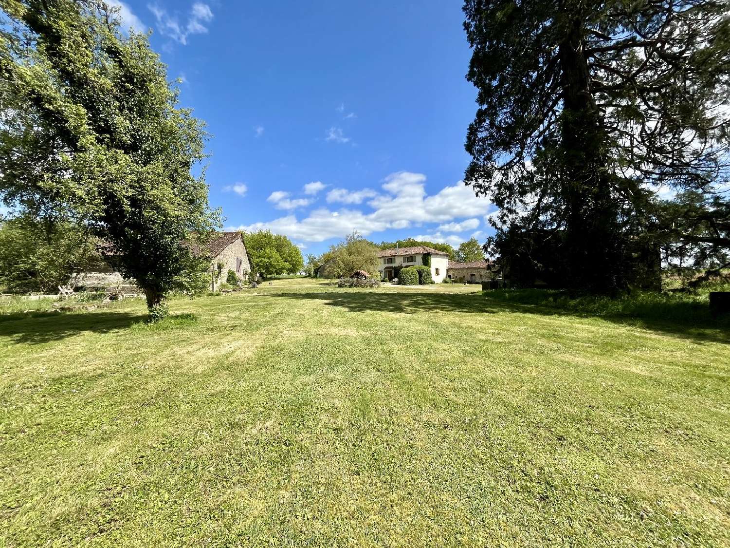  te koop huis Asnois Vienne 4