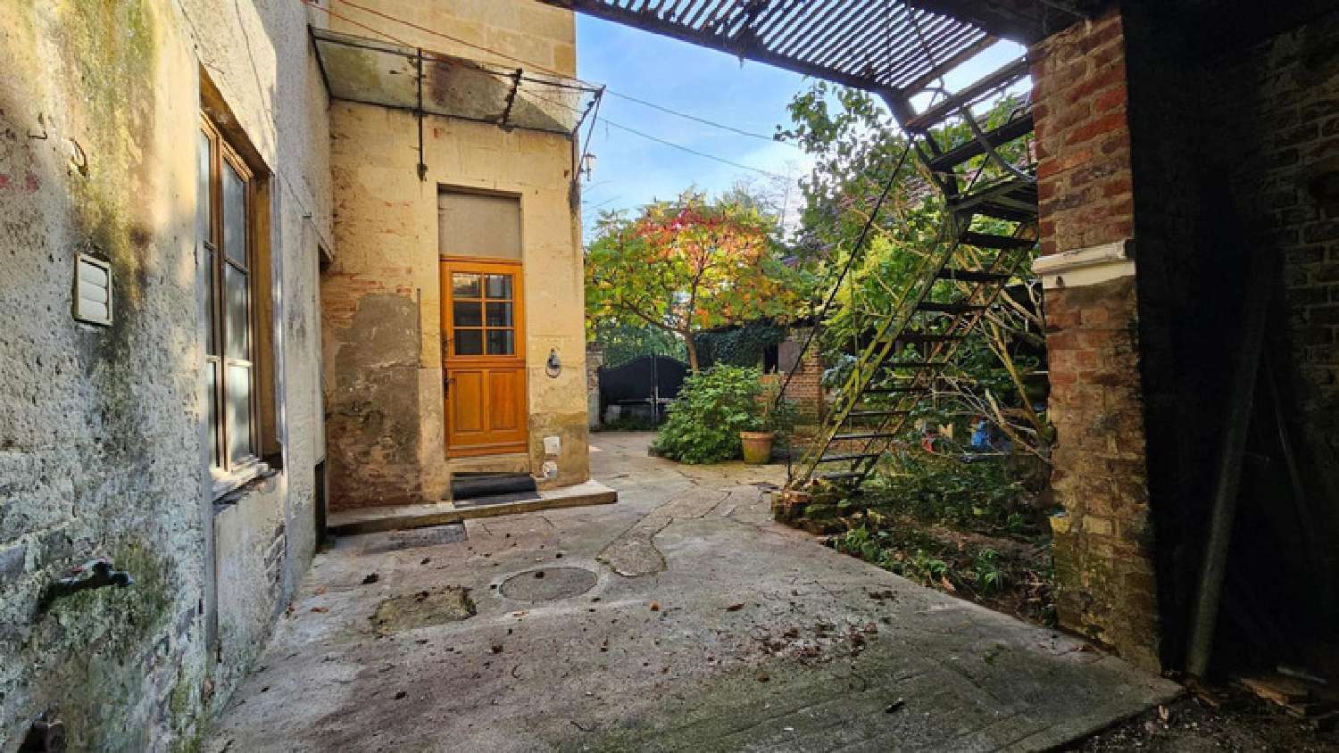  te koop huis Beaumont-sur-Dême Sarthe 2