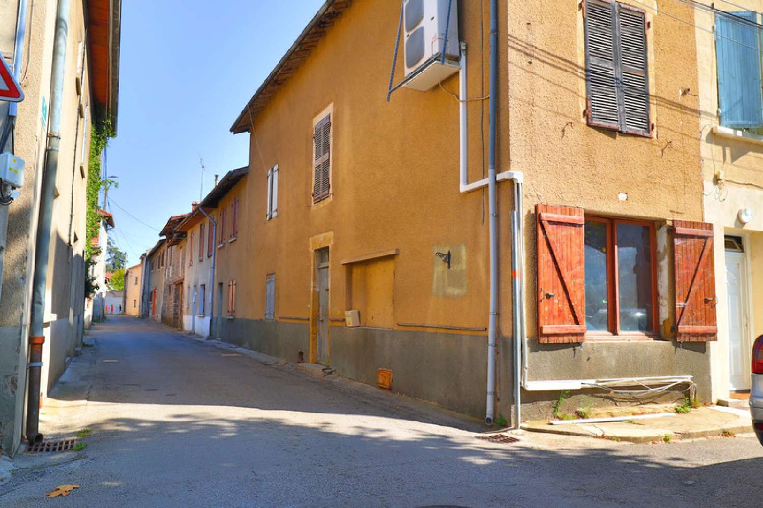  à vendre maison Beaurepaire Isère 2