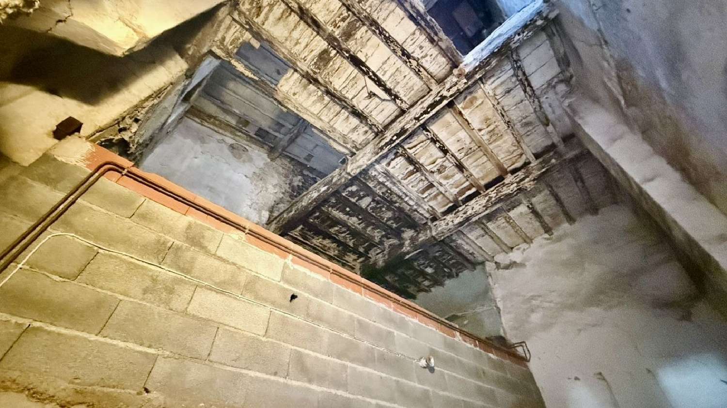  à vendre maison Bessan Hérault 1